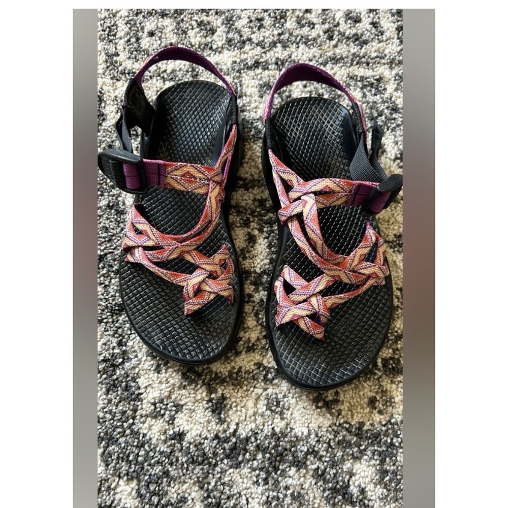 Chaco Sandals CUTE Geometric Aztec Orange and Purple Strap Women's Sz 6